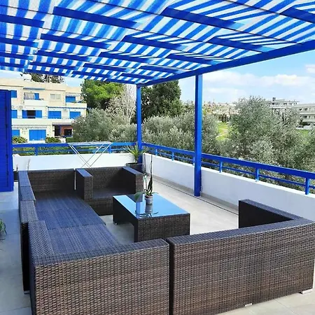 Appartement 2 Bedroom Apartment-mediterranean Type *