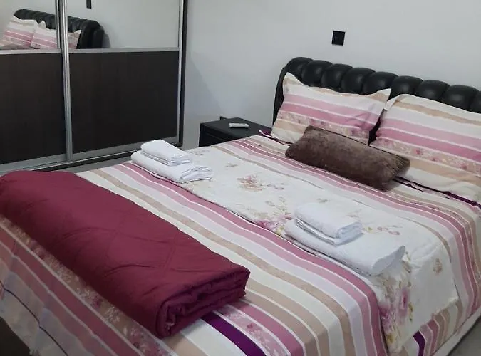 2 Bedroom Apartment-mediterranean Type 아파트 파포스