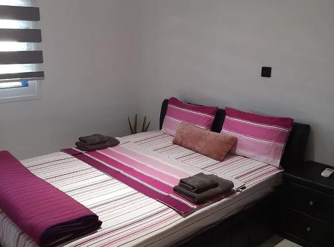 Lägenhet 2 Bedroom Apartment-mediterranean Type *